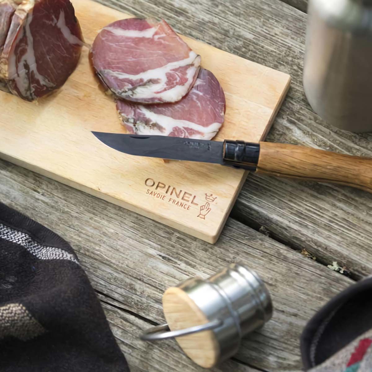 Couteau Opinel N°8 Noir barbecue